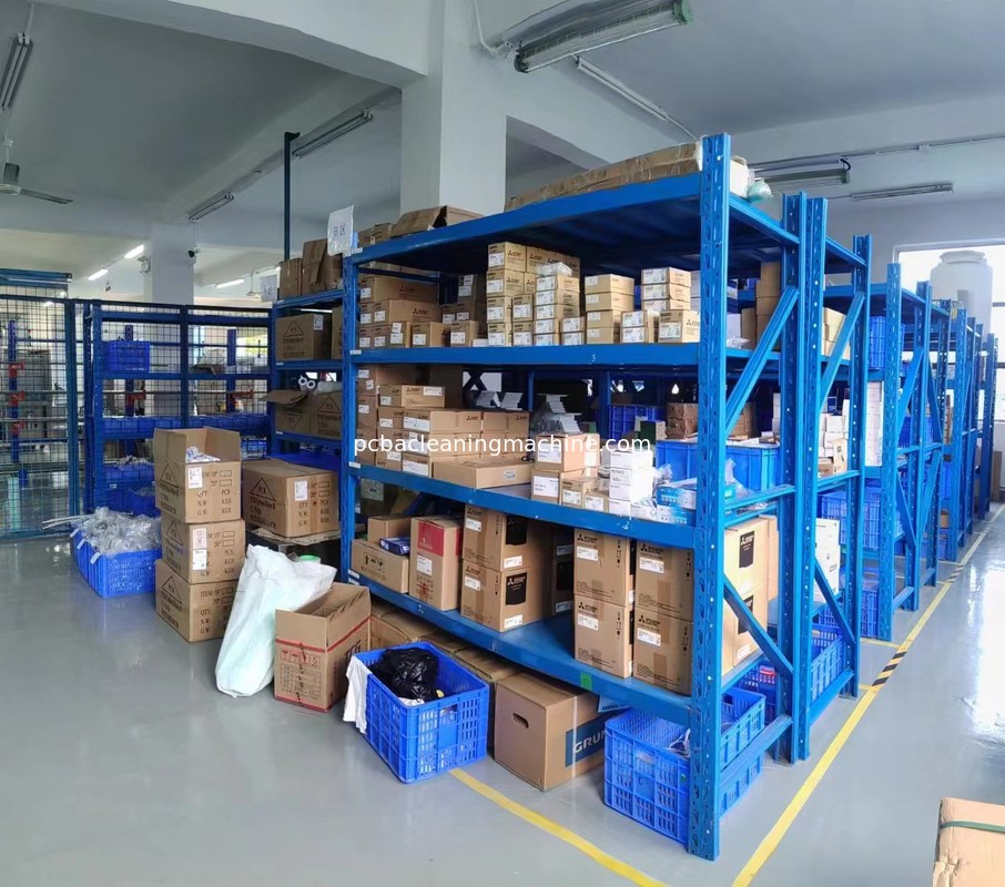 PCBA-partijtype de nevelwas deflux bewerkt met 3 nevelverzamelleidingen 2 PCBA- machinaalvan het mand1wash lagen kabinet