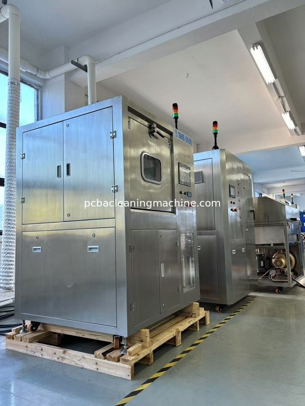 PCBA-partijtype de nevelwas deflux bewerkt met 3 nevelverzamelleidingen 2 PCBA- machinaalvan het mand1wash lagen kabinet