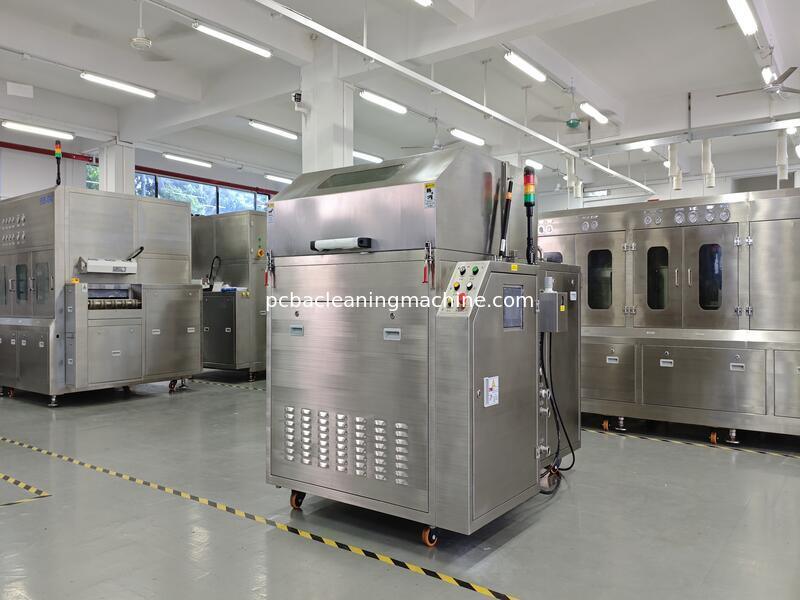 PLC Automatische Palletreinigingsmachine met 80L Vloeistoftank Capaciteit en Droogtijd van 5 tot 15 Minuten Geschikt voor Diverse Pallettypen