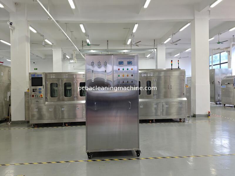 Gasdrukbereik 0,4-0,6Mpa PCB-reinigingsmachine Reinigingsproces Reiniging zorgt voor reinigingsresultaten voor elektronische assemblagelijnen