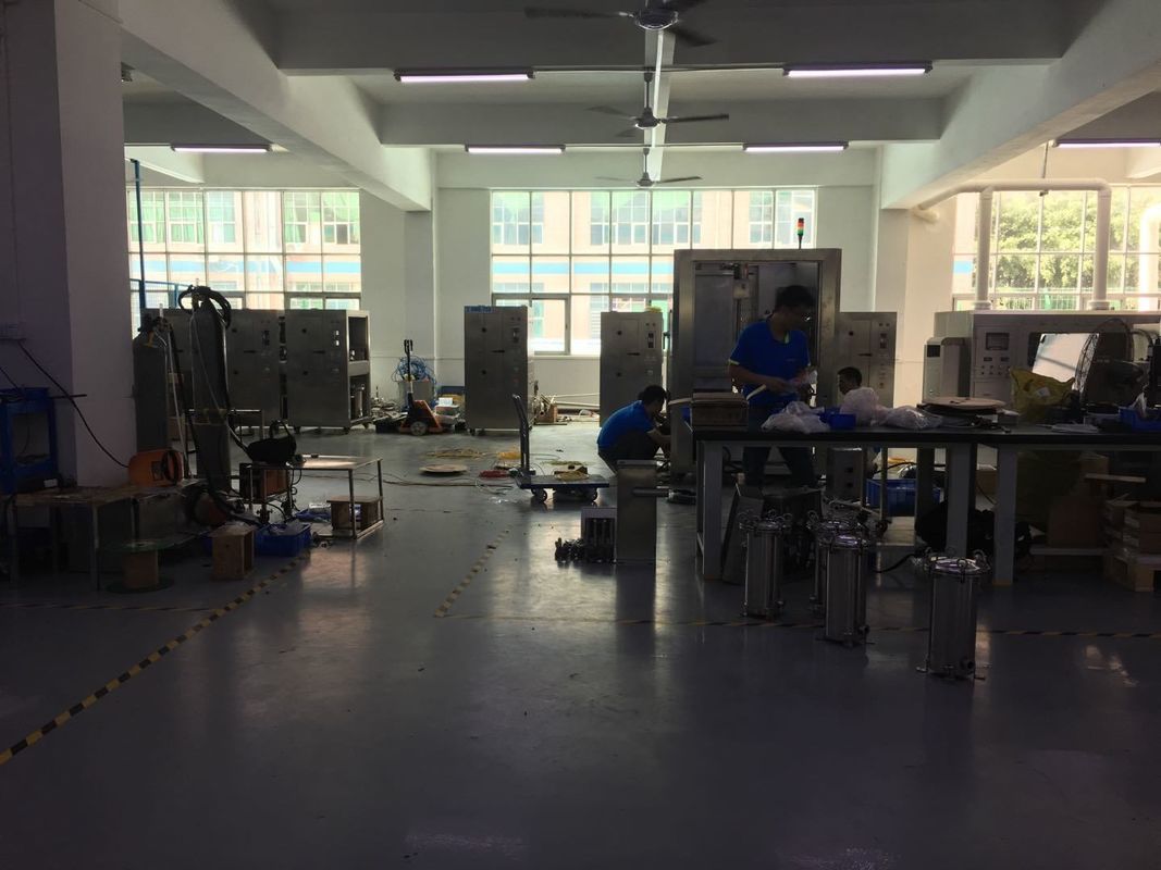 Meer dan 500 Reeksen de Geïnstalleerde van het het Soldeerseldeeg van Roestvrij staal Materiële Pneumatische Smt van de de Drukstencil Automatische Reinigingsmachine